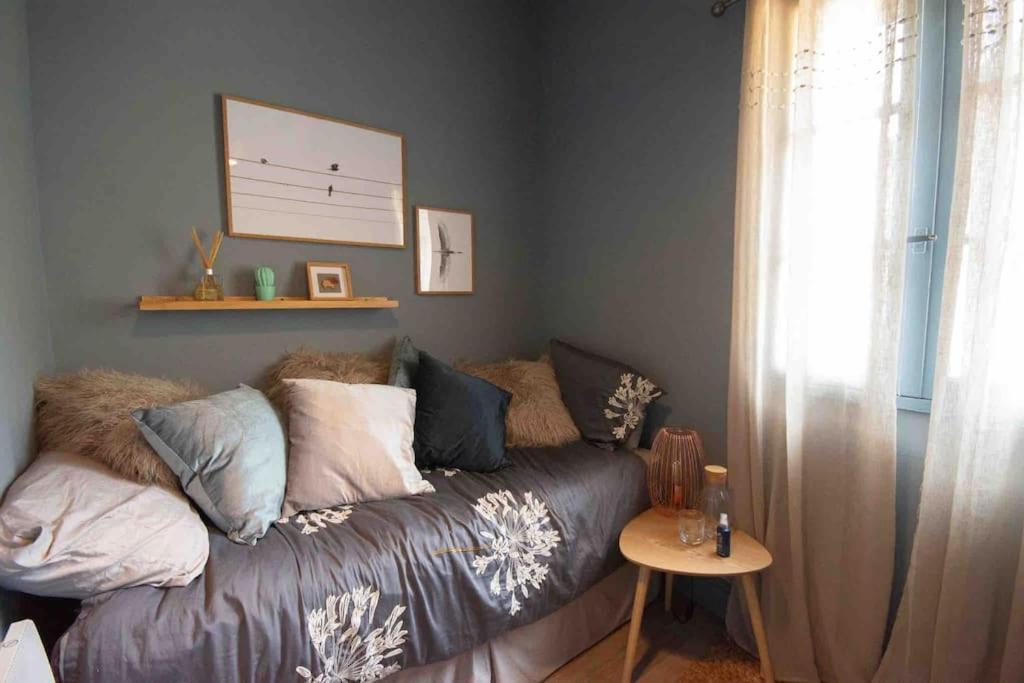 Villa Beautiful, Historic Manoir In Semi-Rural Setting Viré Exterior foto